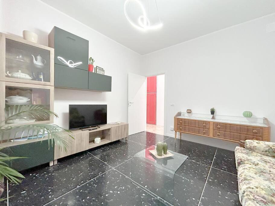 Apartmán Free Parking - Elegante Casa Con Wifi -Smarttv Savona Exteriér fotografie