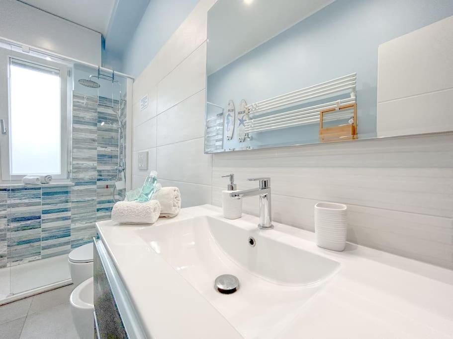Apartmán Free Parking - Elegante Casa Con Wifi -Smarttv Savona Exteriér fotografie